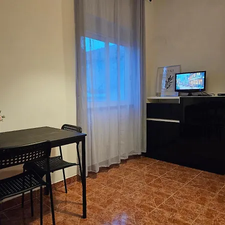 Single Luminous Lisbon